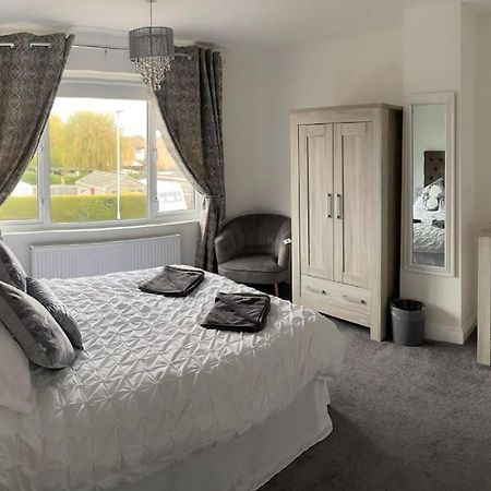 Modern 4 Bedroom House In Weymouth Sunny Corner エクステリア 写真