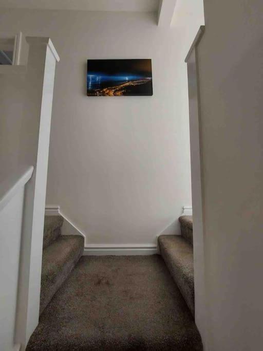 Modern 4 Bedroom House In Weymouth Sunny Corner エクステリア 写真