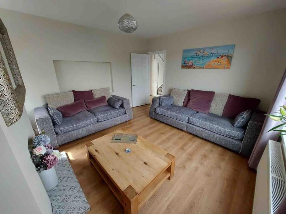 Modern 4 Bedroom House In Weymouth Sunny Corner エクステリア 写真