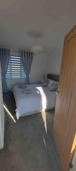 Modern 4 Bedroom House In Weymouth Sunny Corner エクステリア 写真
